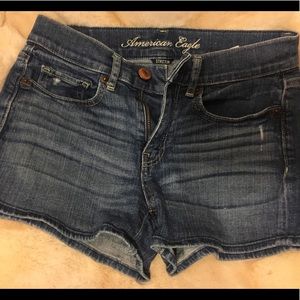 American Eagle Booty Shorts || High Waisted